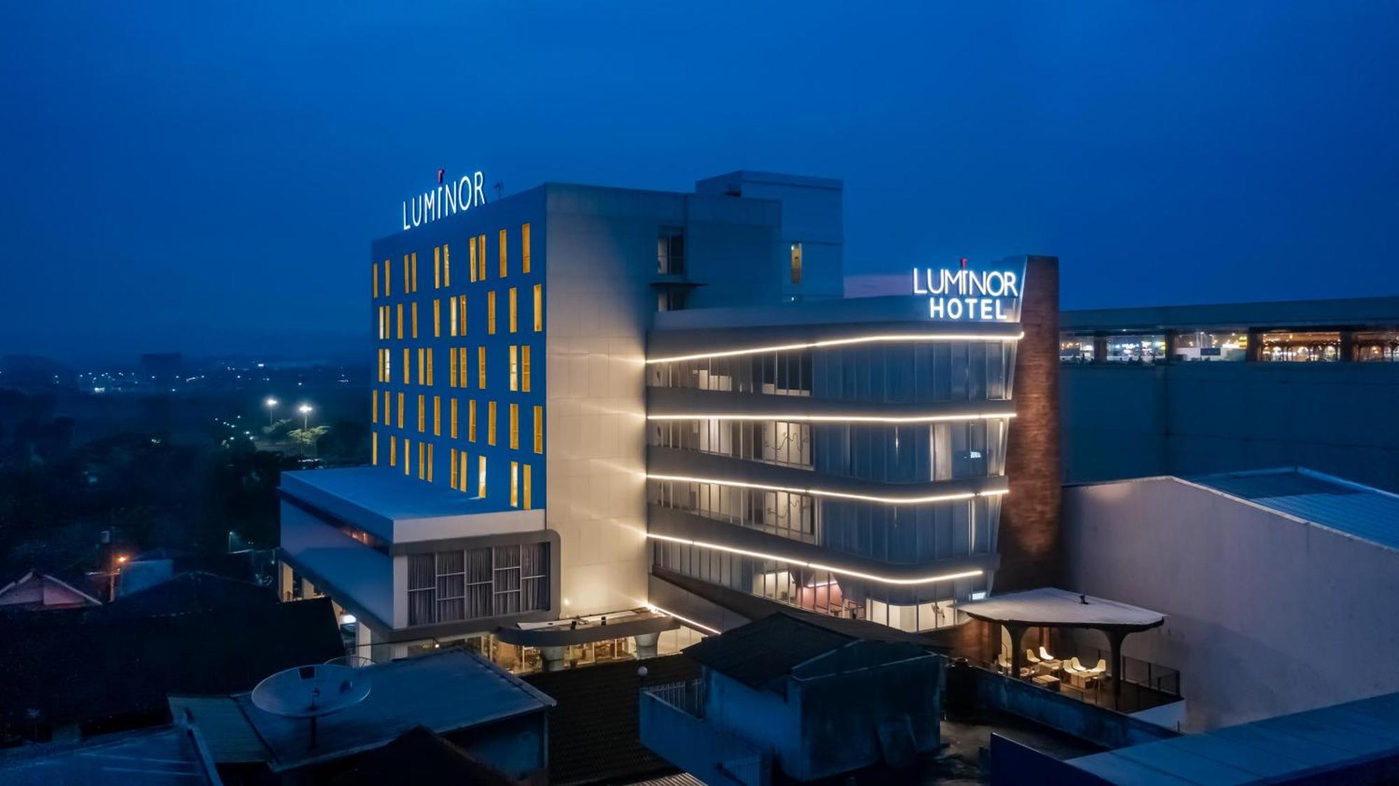 Luminor Hotel Purwokerto By Wh Bagian luar foto